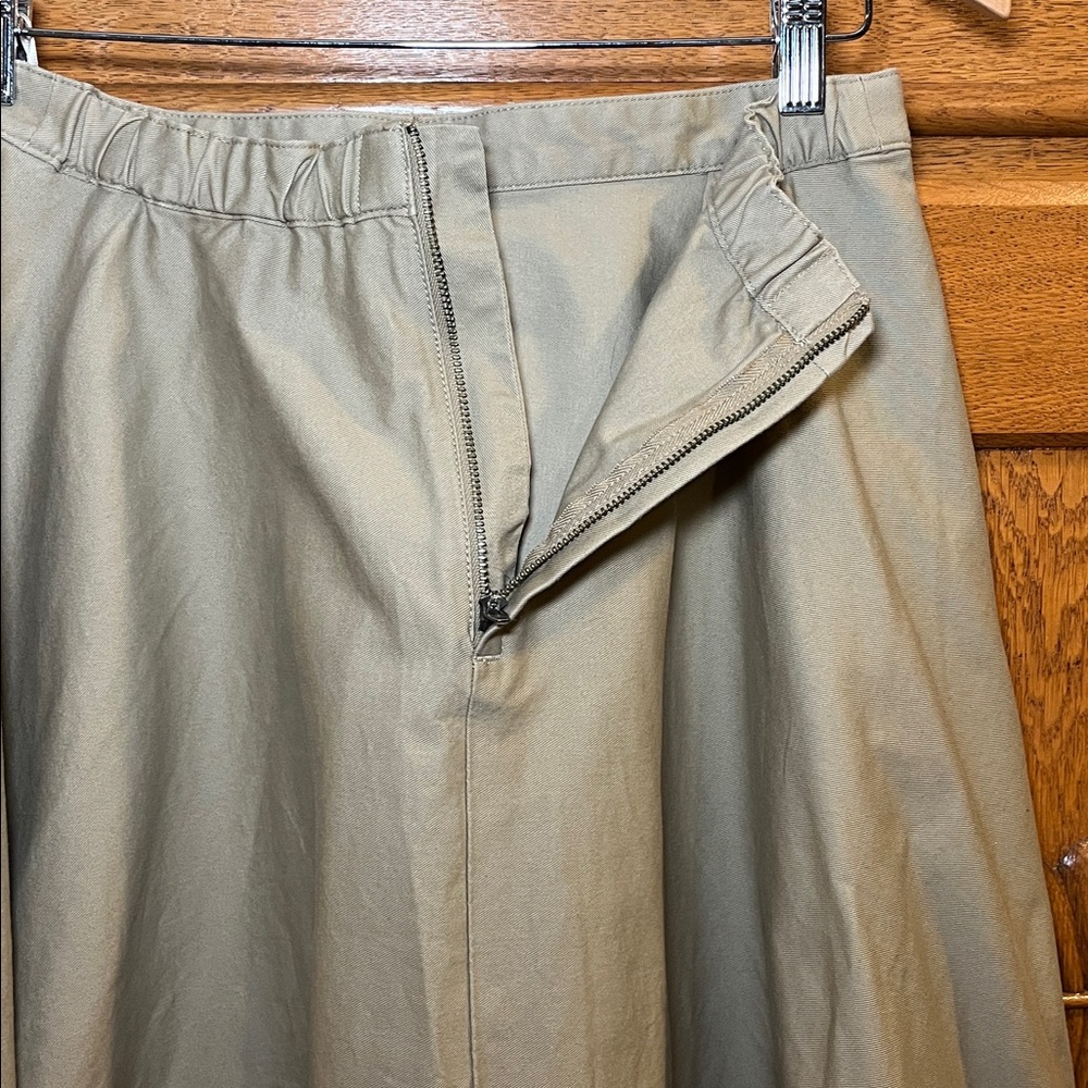 Uniqlo Women's Midi Skirt - Beige - Picture 5 of 6